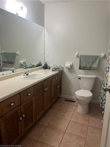 23-2015 Cleaver Avenue, Burlington, ON - Indoor Photo Showing Bathroom