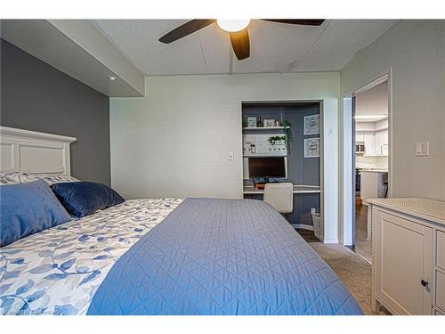 103-2010 Cleaver Avenue, Burlington, ON - Indoor Photo Showing Bedroom