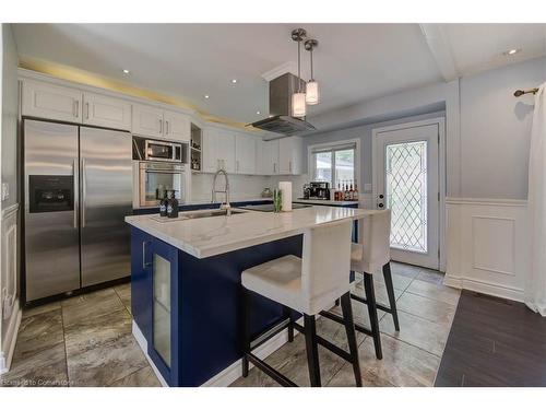 191 Williamson Drive, Caledonia, ON - Indoor Photo Showing Kitchen With Stainless Steel Kitchen With Upgraded Kitchen