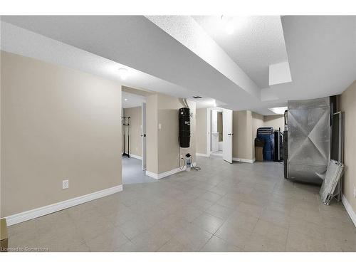 31 Gibson Avenue, Hamilton, ON - Indoor Photo Showing Other Room