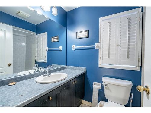 4206 Stadelbauer Drive, Beamsville, ON - Indoor Photo Showing Bathroom