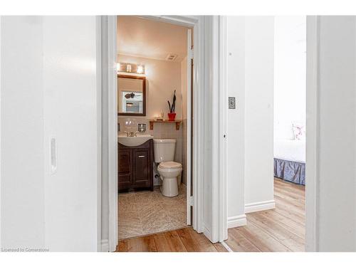 107 St. Joseph'S Drive, Hamilton, ON - Indoor Photo Showing Bathroom