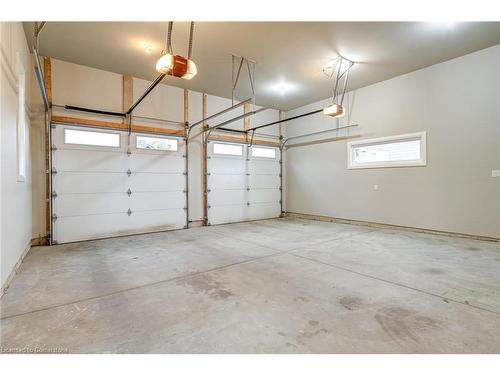 365 Mud Street E, Stoney Creek, ON - Indoor Photo Showing Garage