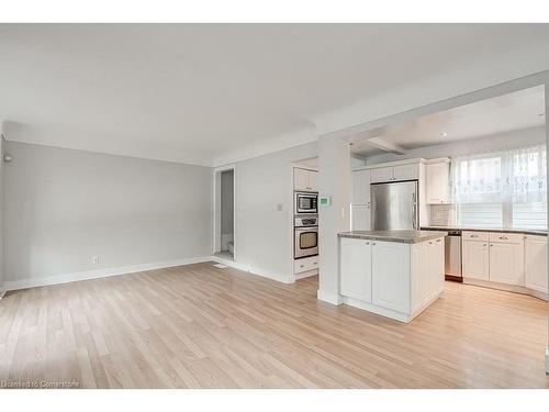 344 Guelph Line, Burlington, ON - Indoor Photo Showing Kitchen