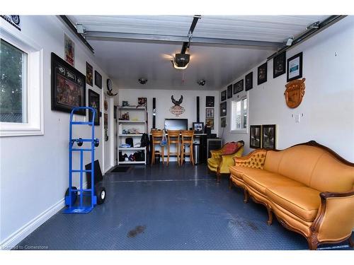 9 Vilma Avenue, Dundas, ON - Indoor Photo Showing Garage