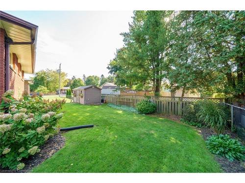 149 Renfrew Street E, Caledonia, ON - Outdoor With Backyard