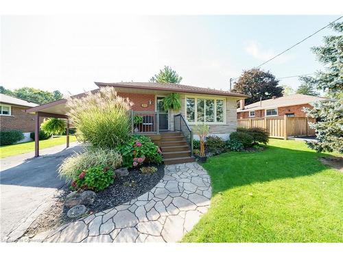 149 Renfrew Street E, Caledonia, ON - Outdoor With Deck Patio Veranda