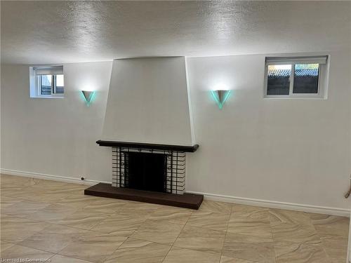 239 West 19Th Street, Hamilton, ON - Indoor With Fireplace