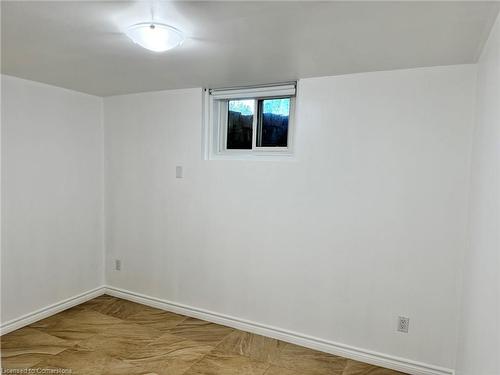 239 West 19Th Street, Hamilton, ON - Indoor Photo Showing Other Room