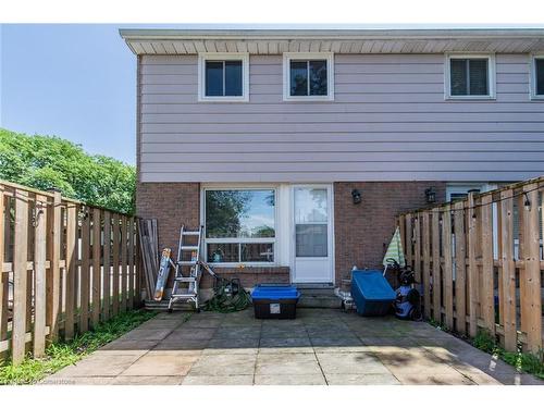 7-25 Linfield Drive, St. Catharines, ON - Outdoor With Exterior