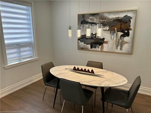 122 Peter Street, Hamilton, ON - Indoor Photo Showing Dining Room