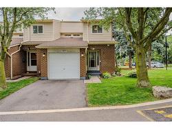 14-1548 Newlands Crescent  Burlington, ON L7M 1V6