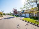 32 Abbotsford Trail, Hamilton, ON  - Outdoor With Facade 