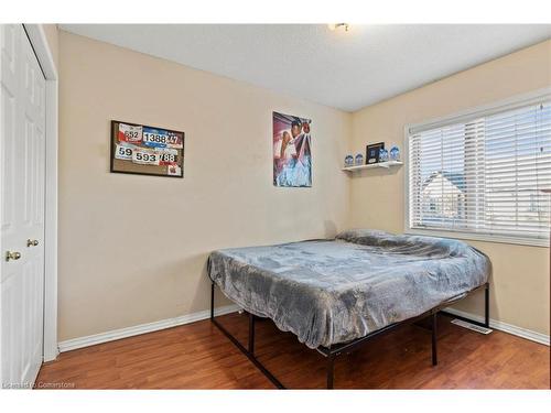 50-565 Rymal Road E, Hamilton, ON - Indoor Photo Showing Bedroom