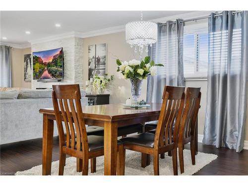 68 First Road W, Stoney Creek, ON - Indoor Photo Showing Dining Room