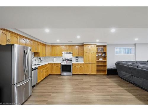 68 First Road W, Stoney Creek, ON - Indoor Photo Showing Kitchen