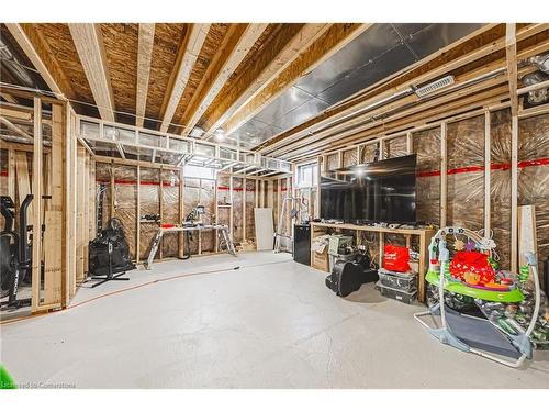 49 Richard William Drive, Caledonia, ON - Indoor Photo Showing Basement