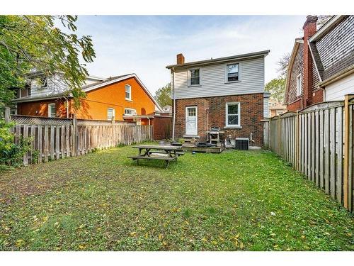 33 Cline Avenue N, Hamilton, ON - Outdoor