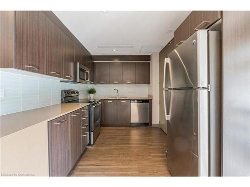 612-150 Main Street W, Hamilton, ON - Indoor Photo Showing Kitchen