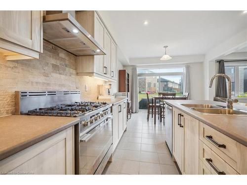 56 Holder Drive, Brantford, ON - Indoor Photo Showing Kitchen With Double Sink With Upgraded Kitchen