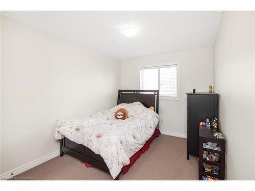 71 Waterbridge Street, Stoney Creek, ON - Indoor Photo Showing Bedroom