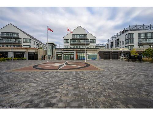 D227-333 Sea Ray Avenue, Innisfil, ON - Outdoor