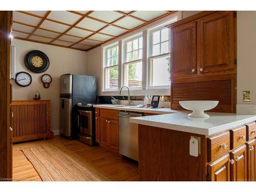 3044 Lakeshore Road, Burlington, ON - Indoor Photo Showing Kitchen With Double Sink