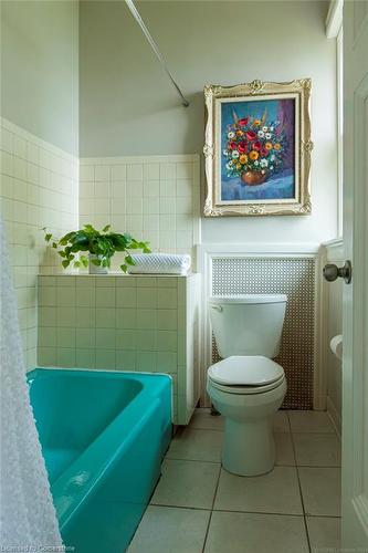 3044 Lakeshore Road, Burlington, ON - Indoor Photo Showing Bathroom