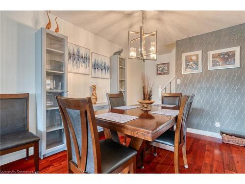 53 Anna Capri Drive, Hamilton, ON - Indoor Photo Showing Dining Room