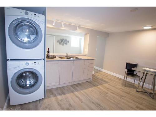 Bsmt Unit-2187 Mount Royal Avenue, Burlington, ON - Indoor Photo Showing Laundry Room