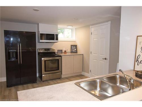 Bsmt Unit-2187 Mount Royal Avenue, Burlington, ON - Indoor Photo Showing Kitchen With Double Sink