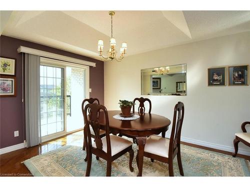 309-980 Golf Links Road, Ancaster, ON - Indoor Photo Showing Dining Room