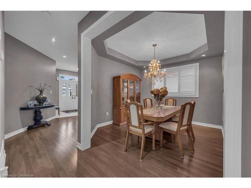 211 Vinton Road, Ancaster, ON - Indoor Photo Showing Dining Room