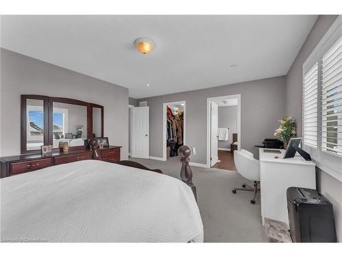 211 Vinton Road, Ancaster, ON - Indoor Photo Showing Bedroom