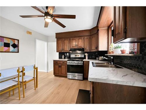 8 Lampton Place, Hamilton, ON - Indoor Photo Showing Kitchen With Double Sink