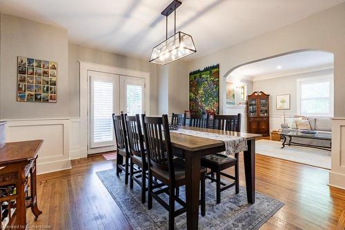 952 Montclair Avenue, Hamilton, ON - Indoor Photo Showing Dining Room