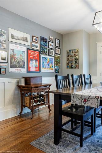 952 Montclair Avenue, Hamilton, ON - Indoor Photo Showing Dining Room