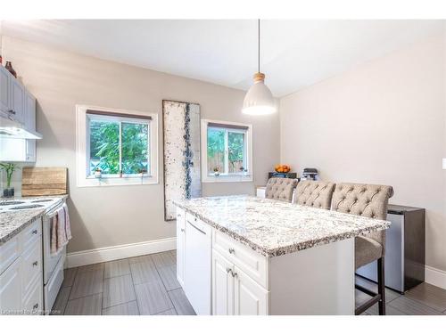 176 Wilson Street, Hamilton, ON - Indoor Photo Showing Kitchen