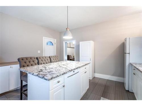 176 Wilson Street, Hamilton, ON - Indoor Photo Showing Kitchen