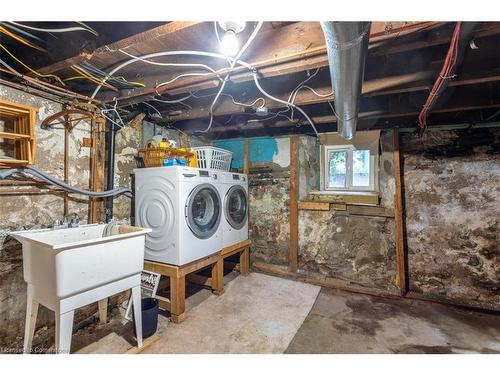 176 Wilson Street, Hamilton, ON - Indoor Photo Showing Laundry Room