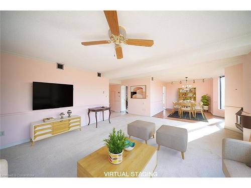 801-49 Robinson Street, Hamilton, ON - Indoor Photo Showing Living Room