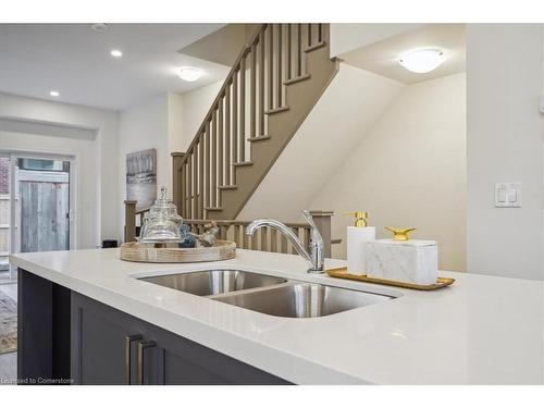 16-527 Shaver Road, Ancaster, ON - Indoor Photo Showing Kitchen With Double Sink