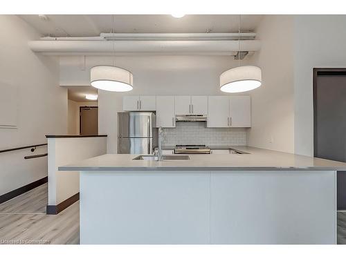 102-121 King Street E, Hamilton, ON - Indoor Photo Showing Kitchen With Stainless Steel Kitchen With Upgraded Kitchen