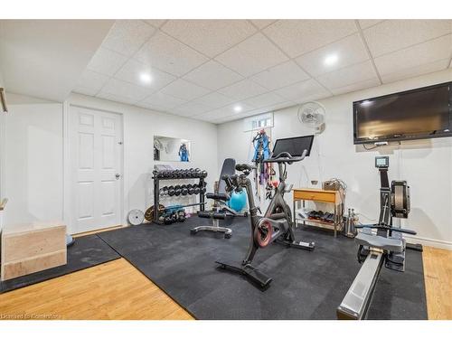 1230 Appleford Lane, Burlington, ON - Indoor Photo Showing Gym Room