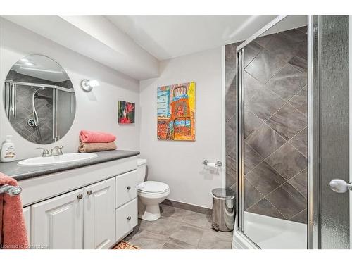 1230 Appleford Lane, Burlington, ON - Indoor Photo Showing Bathroom