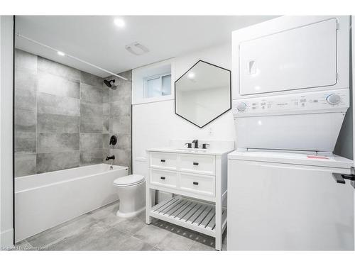 232 Rosemary Lane, Hamilton, ON - Indoor Photo Showing Laundry Room