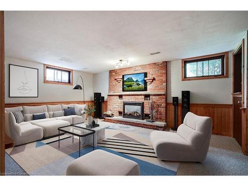 268 Orkney Street W, Caledonia, ON - Indoor Photo Showing Living Room With Fireplace