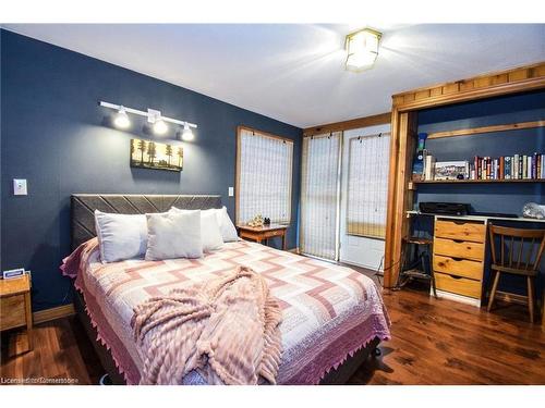 2406 North Shore Drive, Lowbanks, ON - Indoor Photo Showing Bedroom