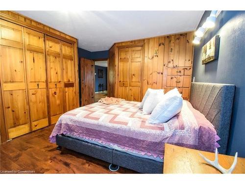 2406 North Shore Drive, Lowbanks, ON - Indoor Photo Showing Bedroom