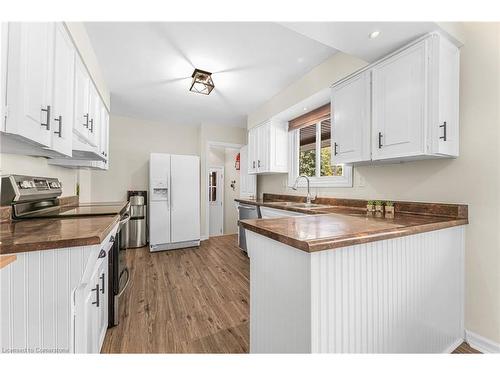 333 Golf Club Road, Hamilton, ON - Indoor Photo Showing Kitchen